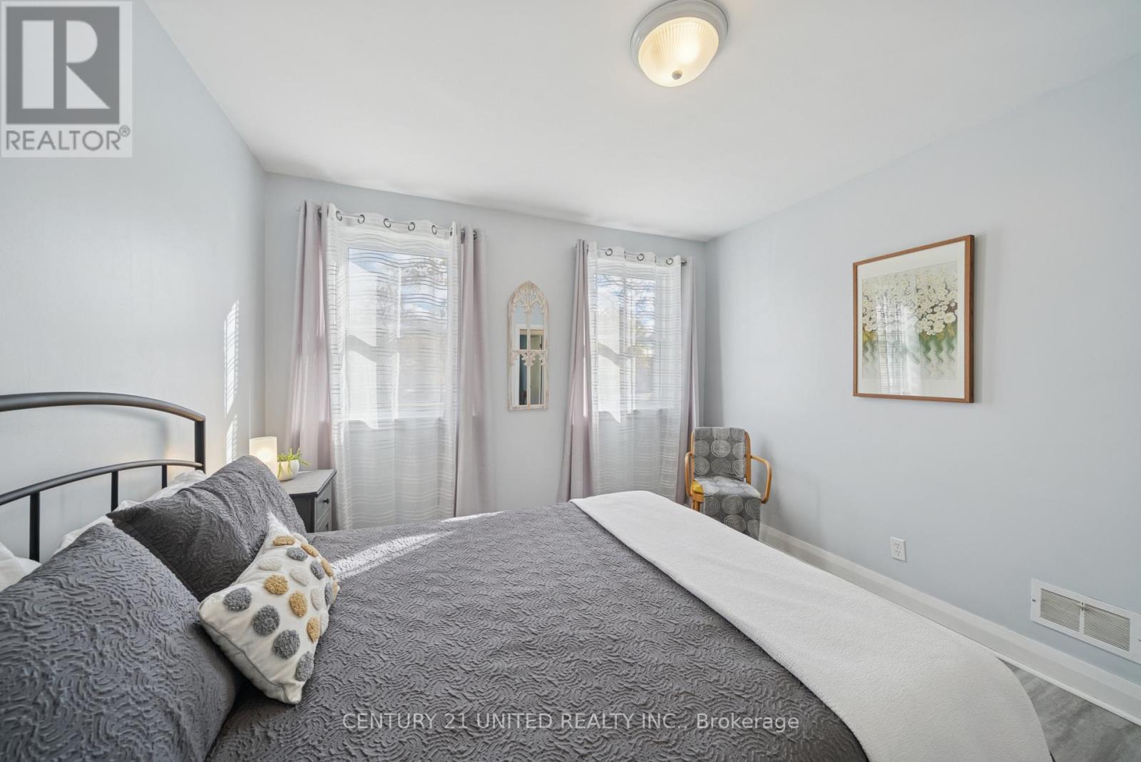 821 Schneider Place, Peterborough (Northcrest Ward 5), Ontario  K9H 5S6 - Photo 14 - X12527954