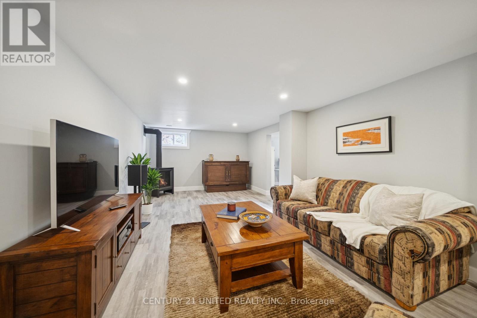 821 Schneider Place, Peterborough (Northcrest Ward 5), Ontario  K9H 5S6 - Photo 23 - X12527954