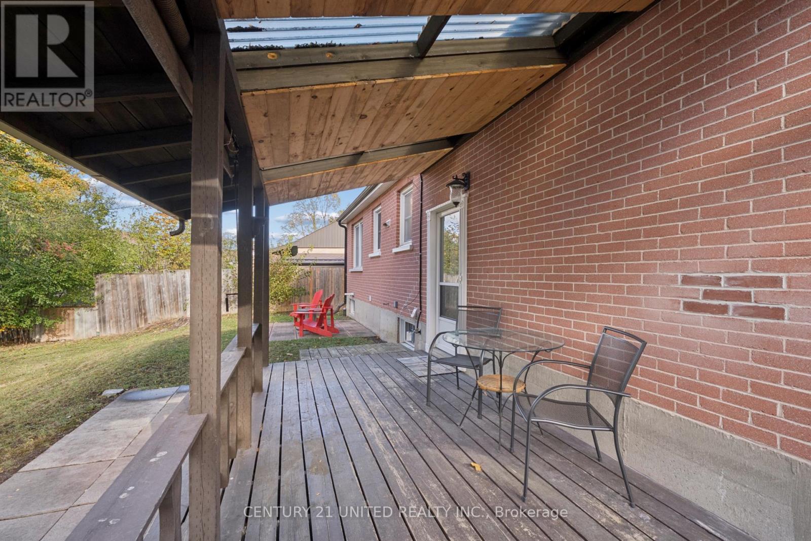 821 Schneider Place, Peterborough (Northcrest Ward 5), Ontario  K9H 5S6 - Photo 35 - X12527954