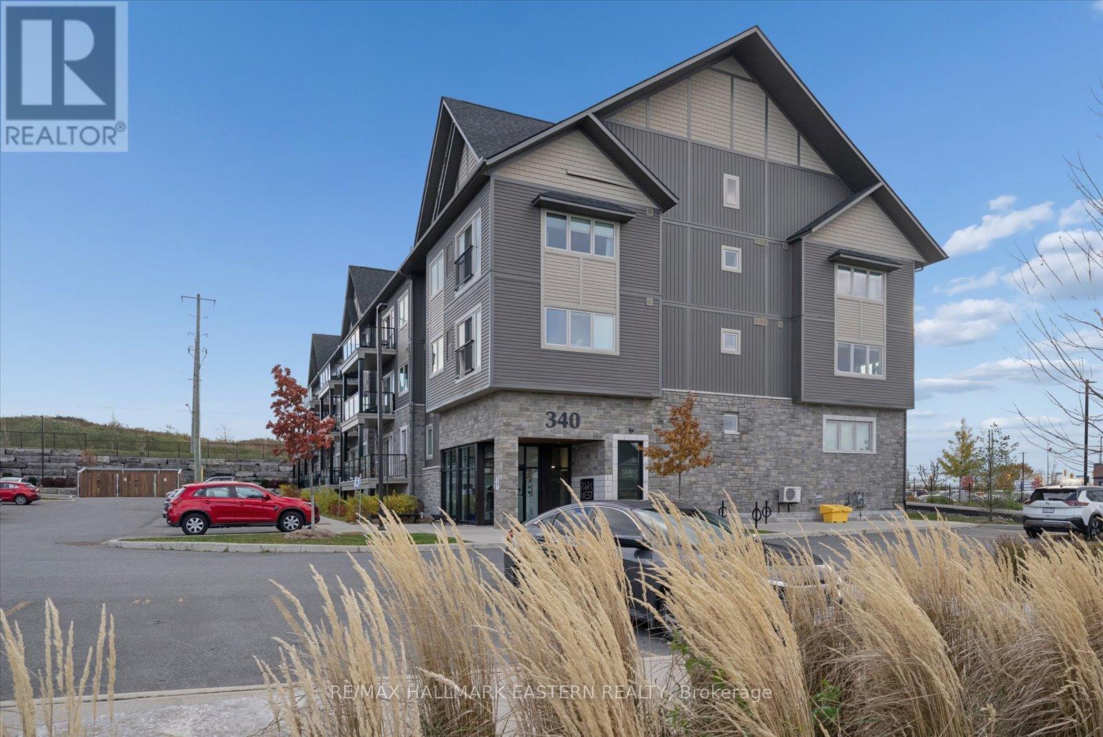 #106 - 340 Florence Drive, Peterborough (Monaghan Ward 2), Ontario  K9J 0K4 - Photo 2 - X12528418