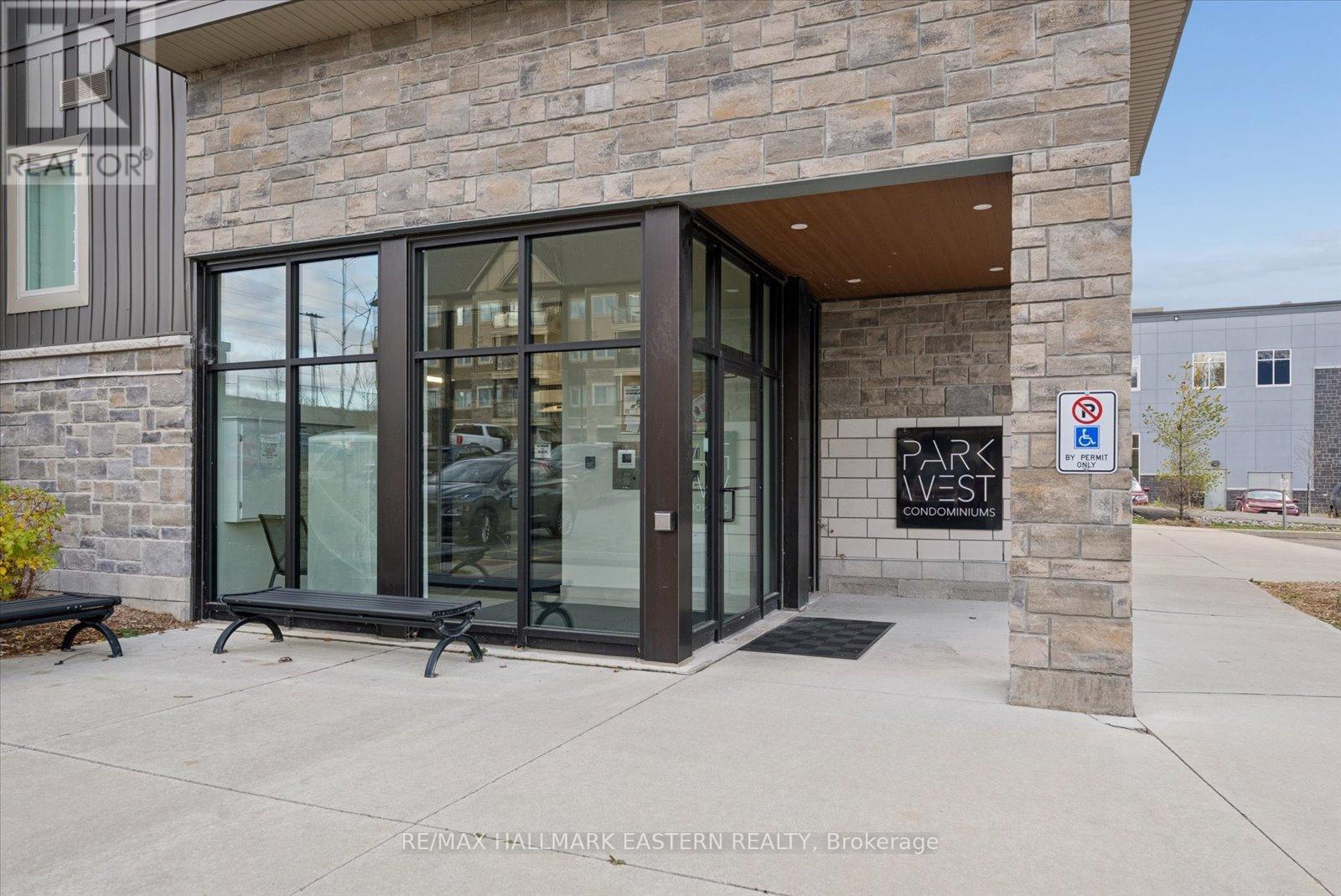 #106 - 340 Florence Drive, Peterborough (Monaghan Ward 2), Ontario  K9J 0K4 - Photo 4 - X12528418