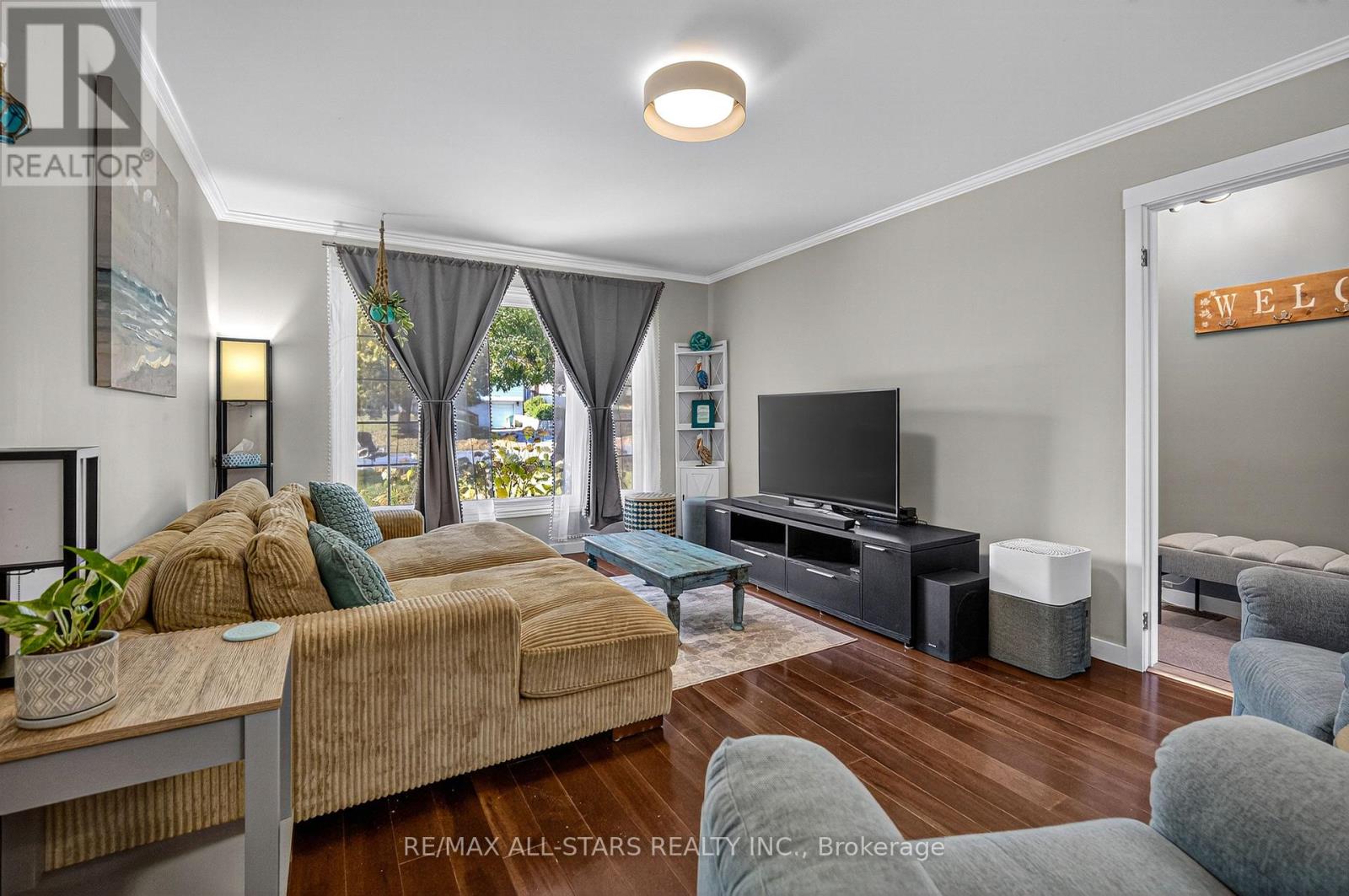 1565 Cherryhill Road, Peterborough (Monaghan Ward 2), Ontario  K9K 1A7 - Photo 6 - X12528604