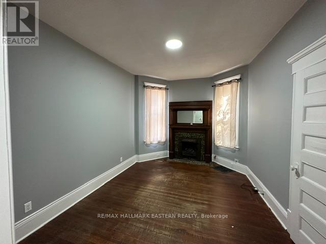 Unit 1 - 293 Dalhousie Street, Peterborough (Town Ward 3), Ontario  K9J 2M6 - Photo 8 - X12529356