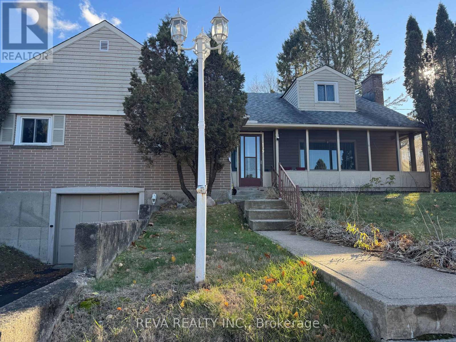 139 Bridge Street W, Bancroft (Bancroft Ward), Ontario  K0L 1C0 - Photo 2 - X12529556