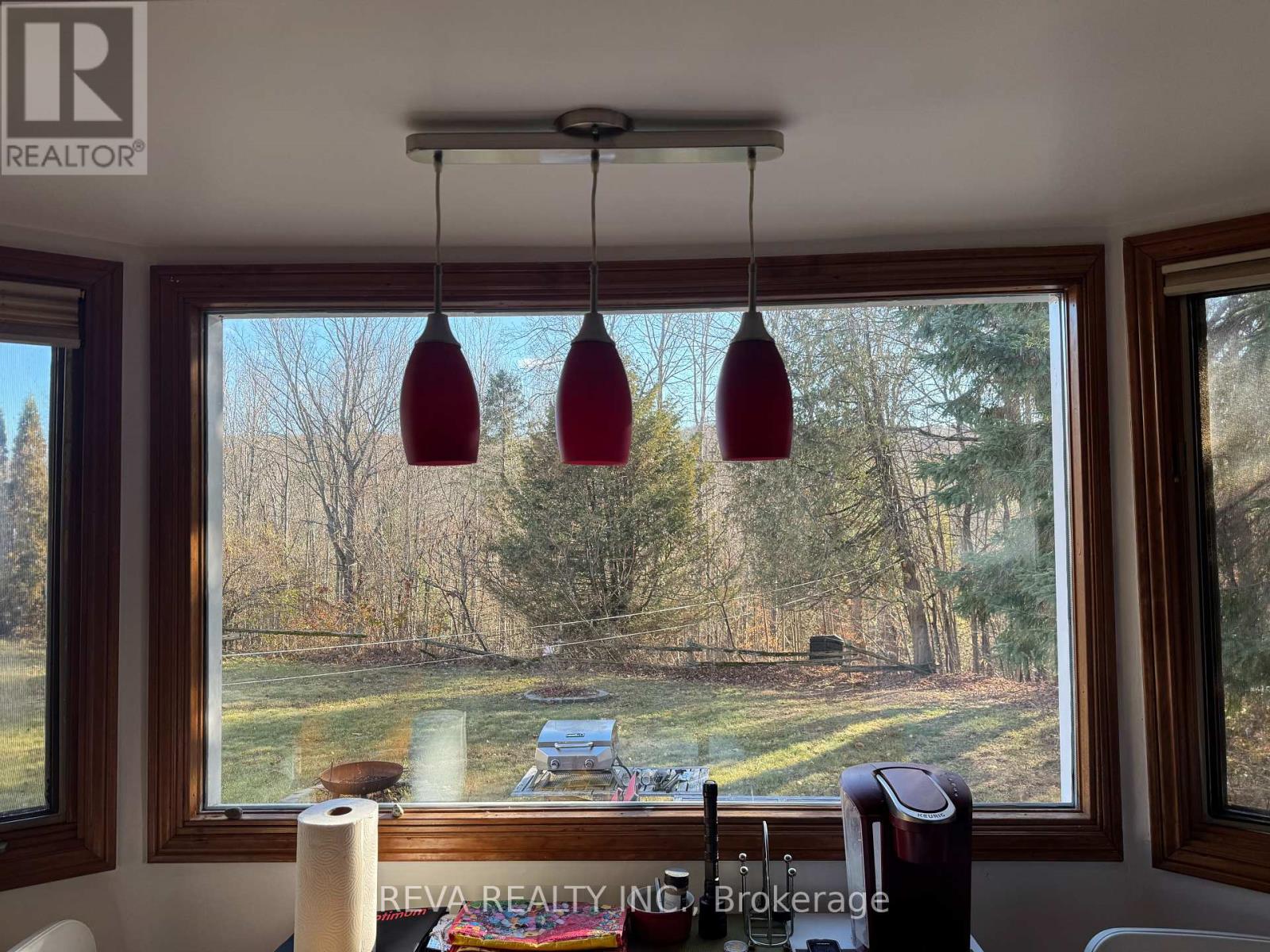 139 Bridge Street W, Bancroft (Bancroft Ward), Ontario  K0L 1C0 - Photo 4 - X12529556