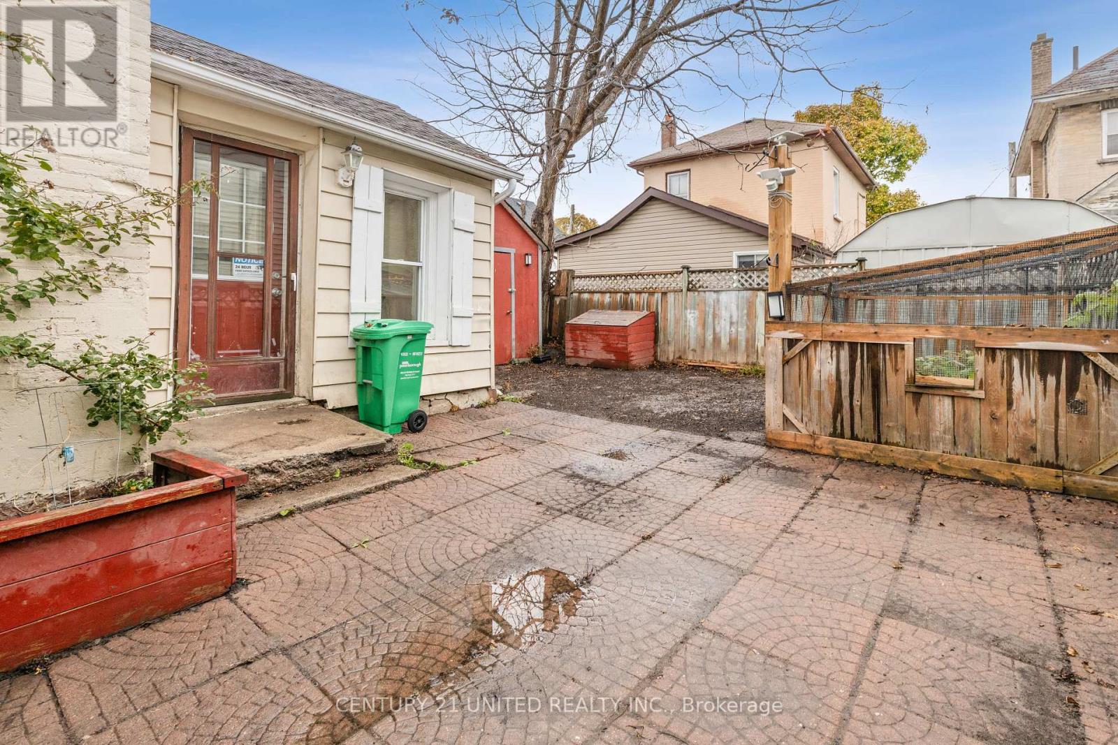 26 Park Street N, Peterborough (Town Ward 3), Ontario  K9J 3V4 - Photo 35 - X12529562