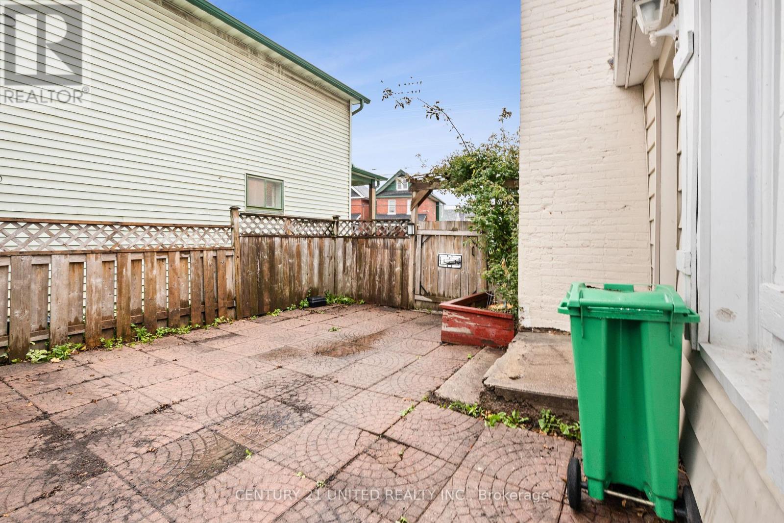 26 Park Street N, Peterborough (Town Ward 3), Ontario  K9J 3V4 - Photo 38 - X12529562