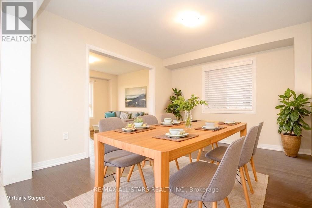 44 Carew Boulevard, Kawartha Lakes (Lindsay), Ontario  K9V 4R1 - Photo 14 - X12529870