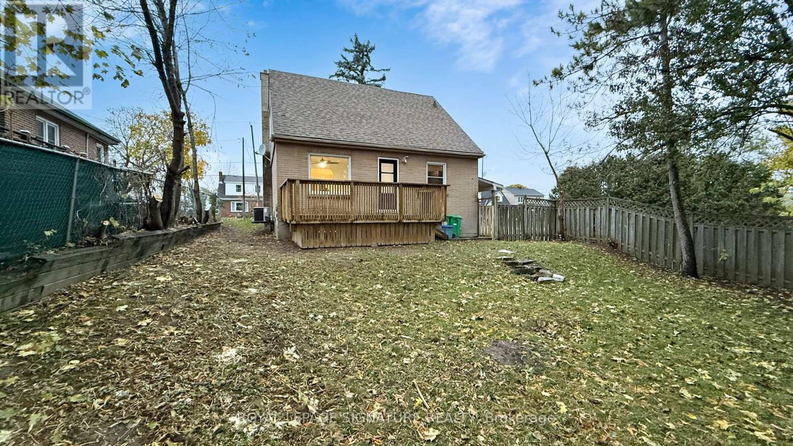 347 Caddy Street, Peterborough (Ashburnham Ward 4), Ontario  K9H 1M2 - Photo 38 - X12530598