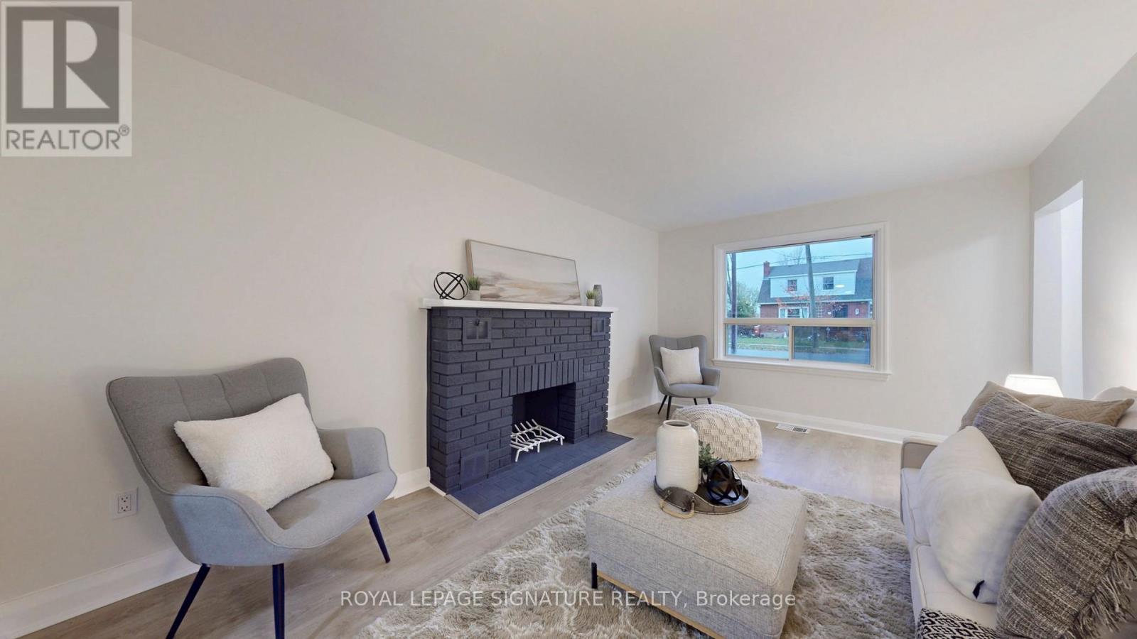 347 Caddy Street, Peterborough (Ashburnham Ward 4), Ontario  K9H 1M2 - Photo 4 - X12530598