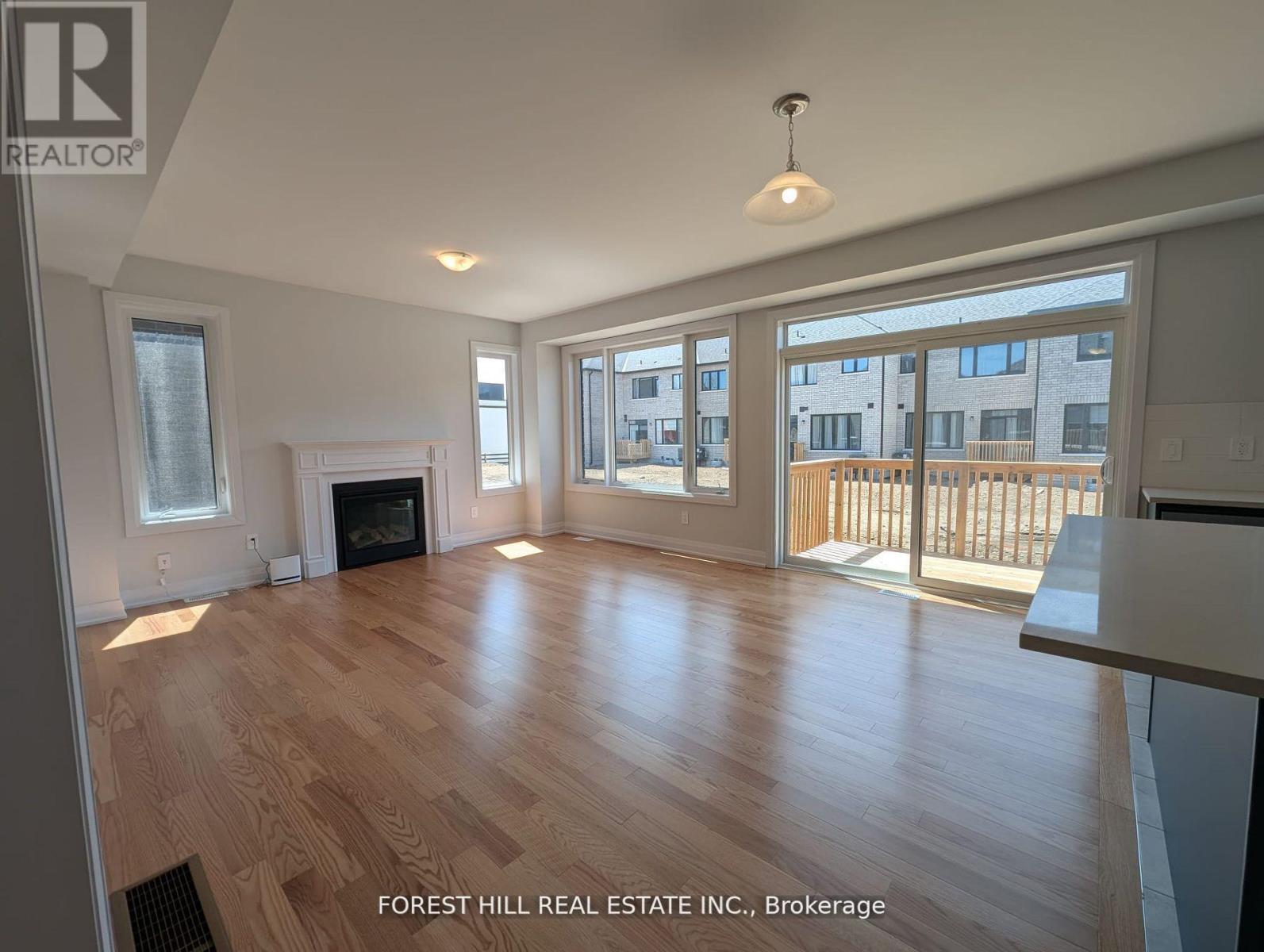 146 St Joseph Road, Kawartha Lakes (Lindsay), Ontario  K9V 0R8 - Photo 13 - X12531054