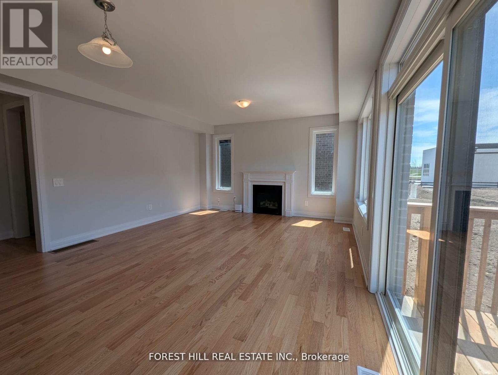 146 St Joseph Road, Kawartha Lakes (Lindsay), Ontario  K9V 0R8 - Photo 14 - X12531054