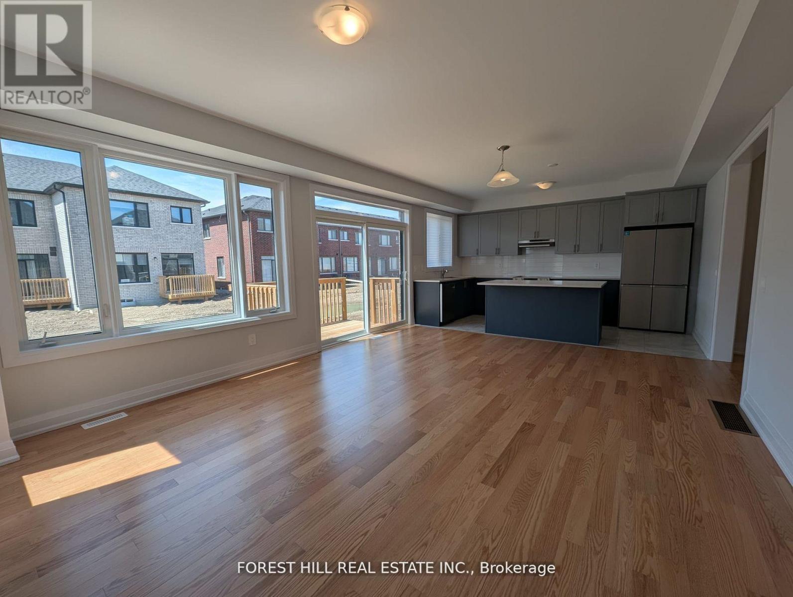 146 St Joseph Road, Kawartha Lakes (Lindsay), Ontario  K9V 0R8 - Photo 16 - X12531054