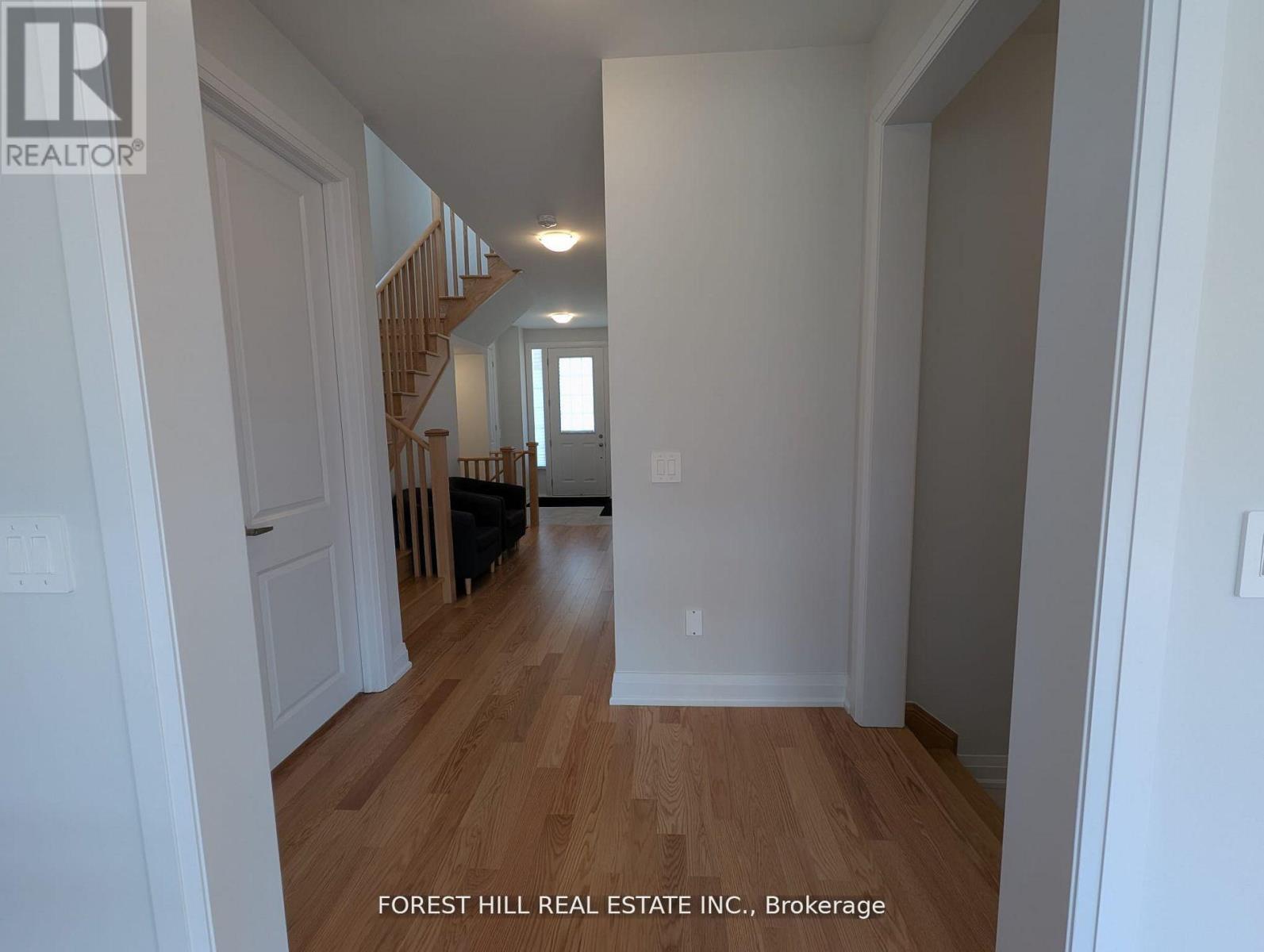 146 St Joseph Road, Kawartha Lakes (Lindsay), Ontario  K9V 0R8 - Photo 17 - X12531054