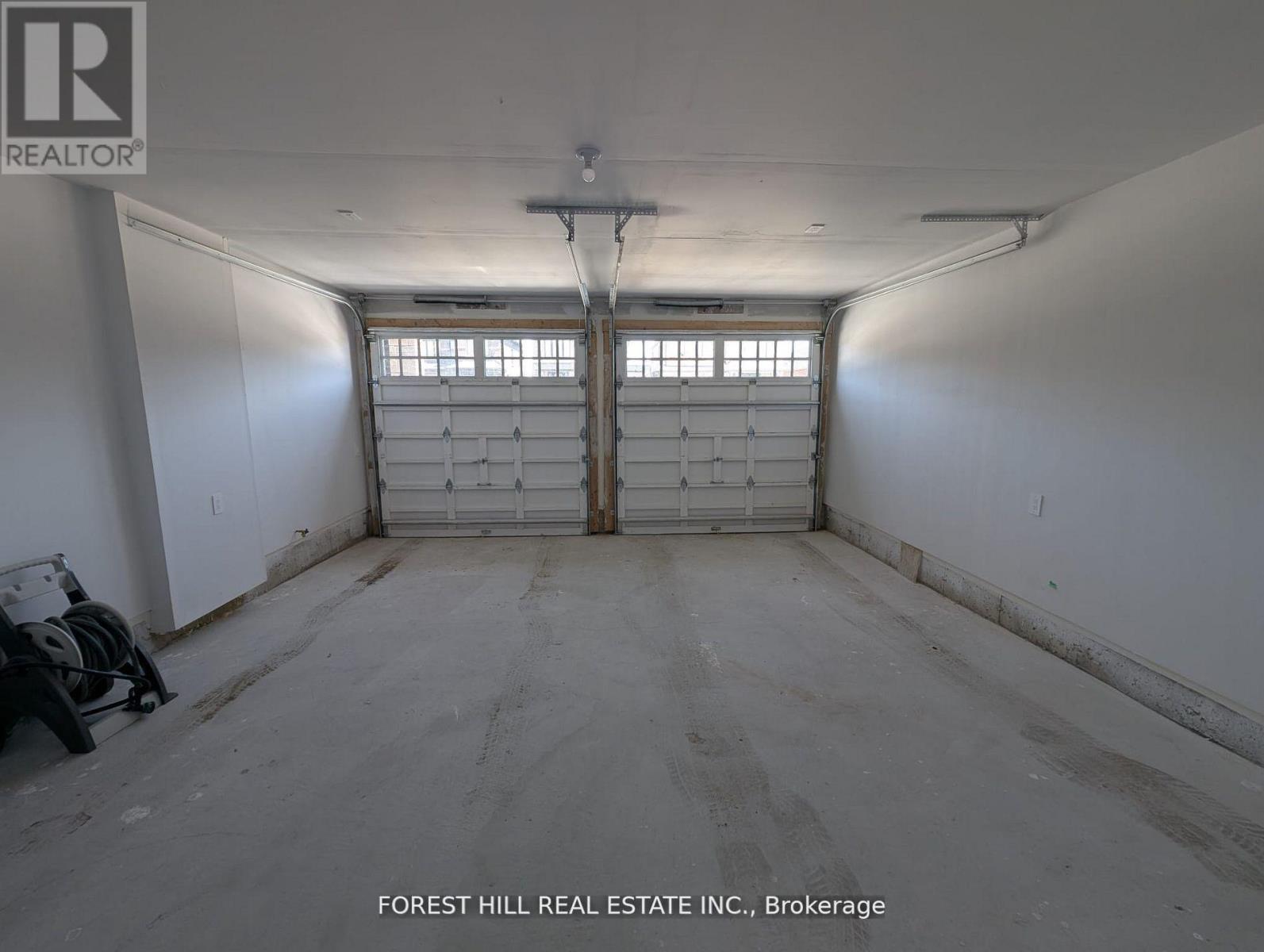 146 St Joseph Road, Kawartha Lakes (Lindsay), Ontario  K9V 0R8 - Photo 19 - X12531054