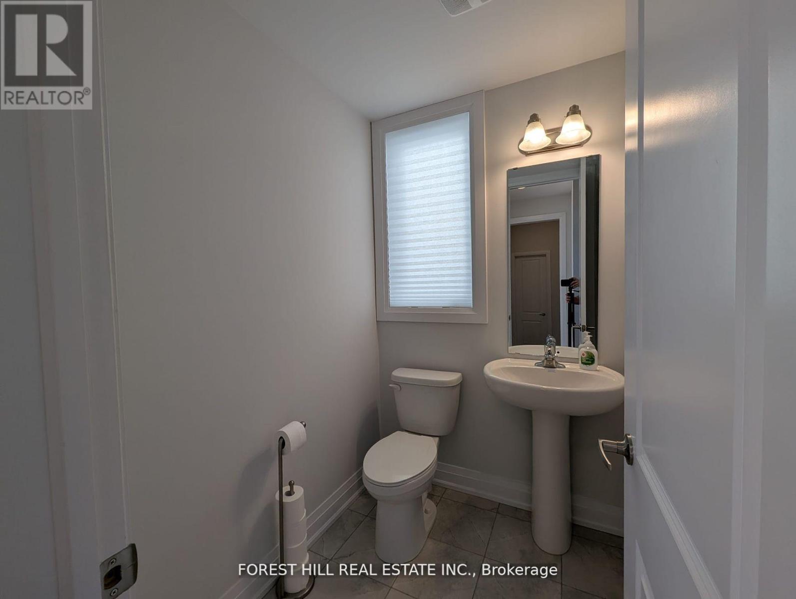 146 St Joseph Road, Kawartha Lakes (Lindsay), Ontario  K9V 0R8 - Photo 20 - X12531054