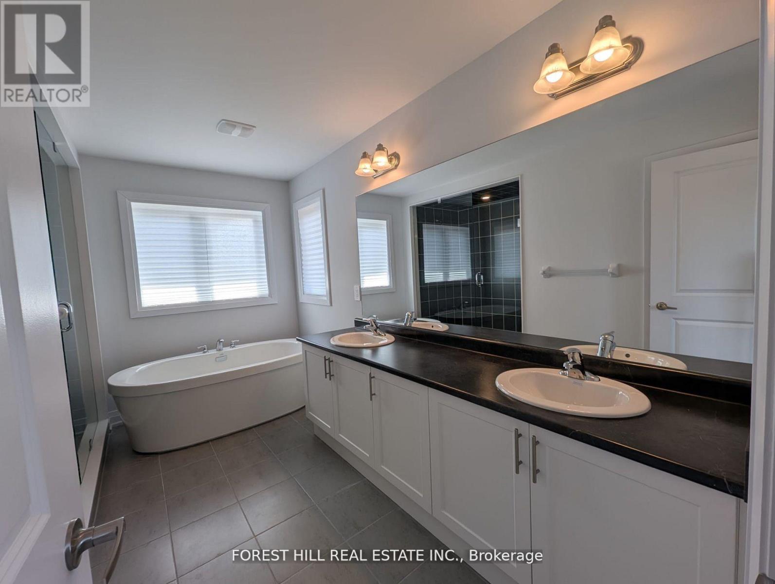 146 St Joseph Road, Kawartha Lakes (Lindsay), Ontario  K9V 0R8 - Photo 26 - X12531054