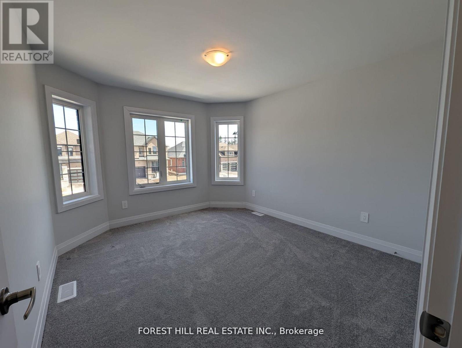 146 St Joseph Road, Kawartha Lakes (Lindsay), Ontario  K9V 0R8 - Photo 31 - X12531054