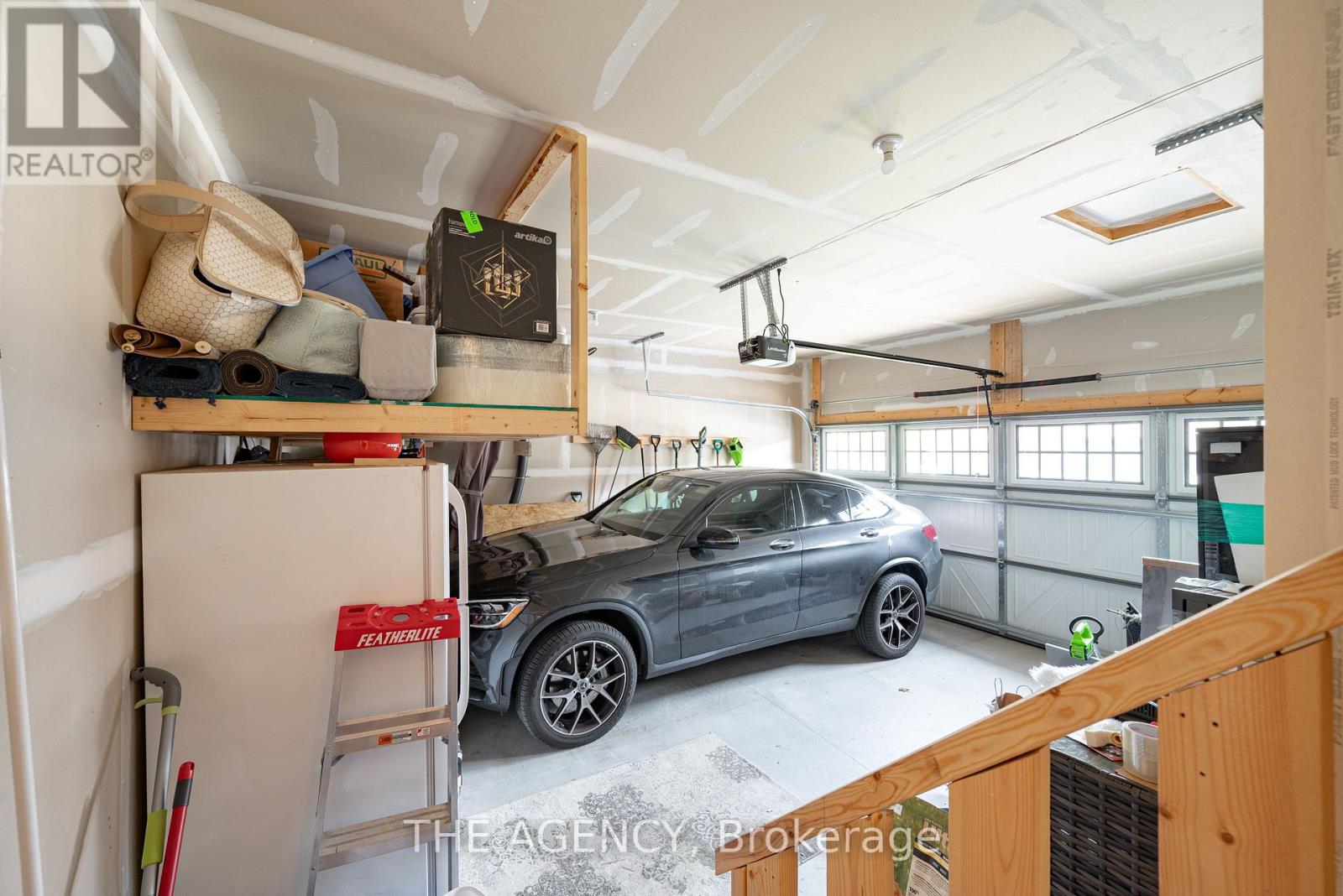 425 Melling Avenue, Peterborough (Northcrest Ward 5), Ontario  K9H 0J2 - Photo 39 - X12531876