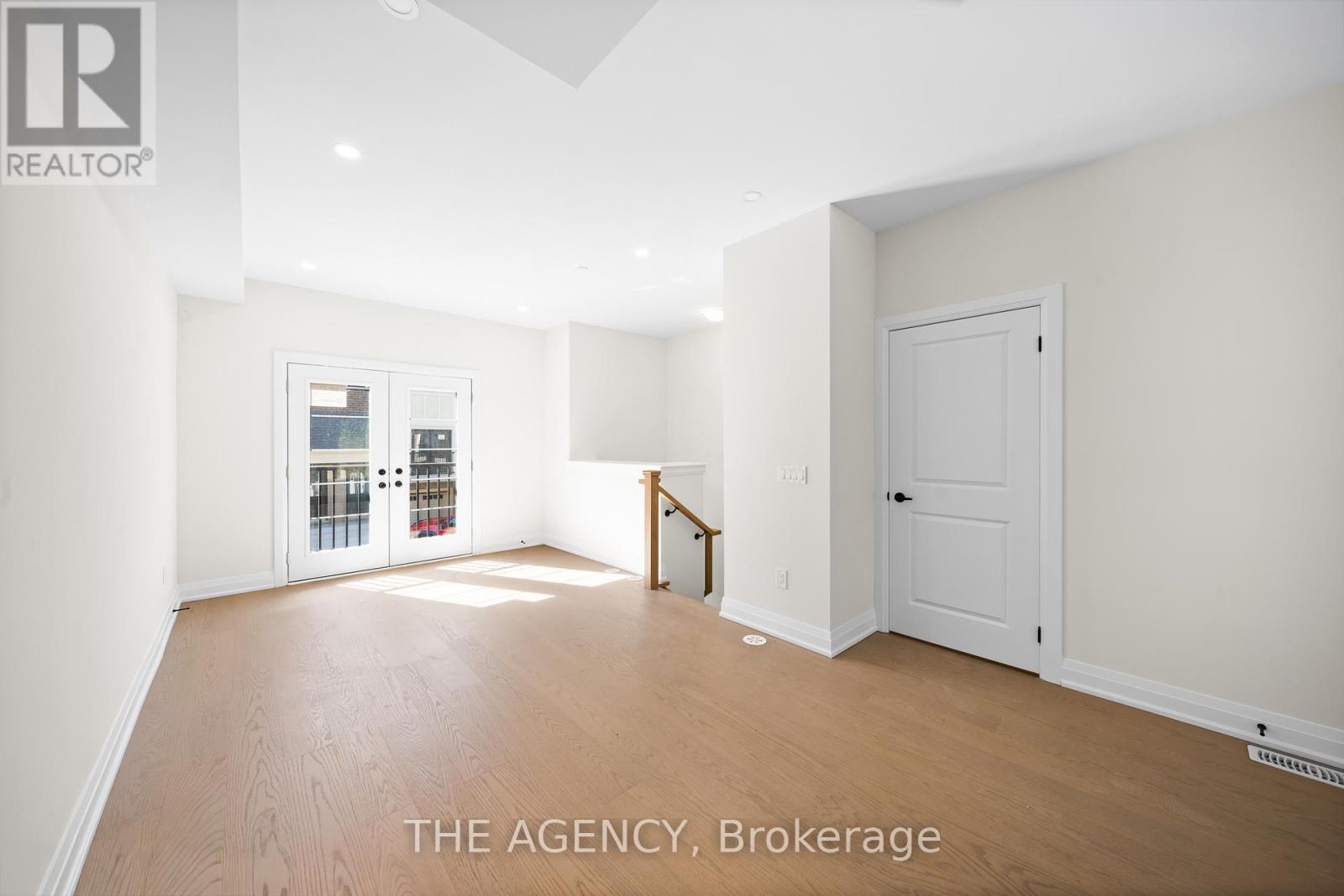 25 - 22 Marret Lane, Clarington (Newcastle), Ontario  L1B 1J2 - Photo 5 - E12532194