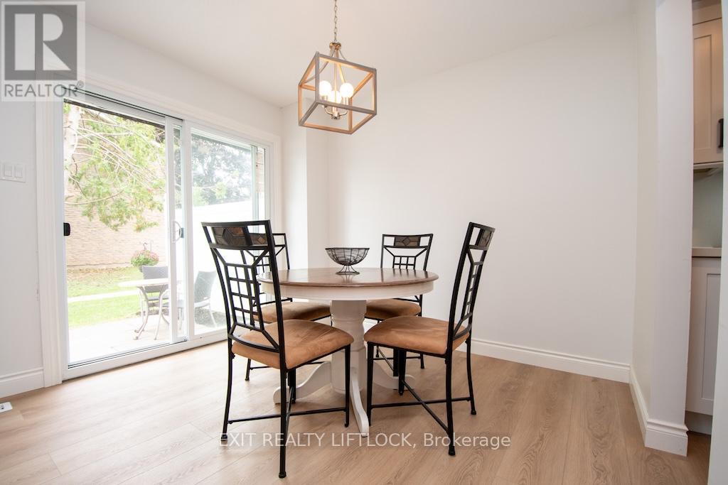 12 - 740 Chamberlain Street, Peterborough (Otonabee Ward 1), Ontario  K9J 4M3 - Photo 11 - X12532252