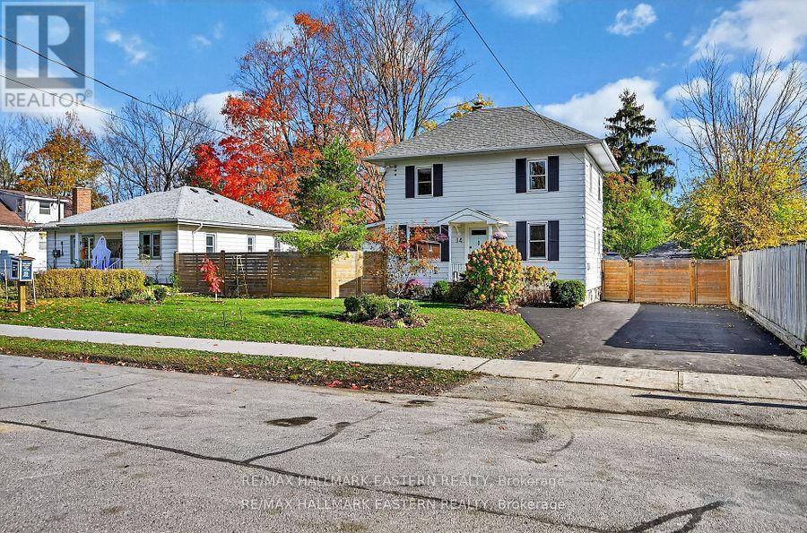 14 Alexander Avenue, Peterborough (Monaghan Ward 2), Ontario  K9J 6B4 - Photo 2 - X12532440