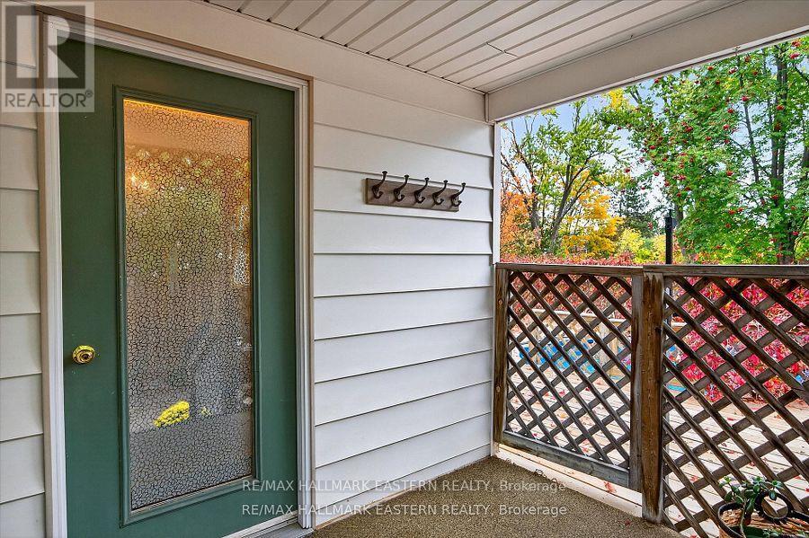 14 Alexander Avenue, Peterborough (Monaghan Ward 2), Ontario  K9J 6B4 - Photo 23 - X12532440