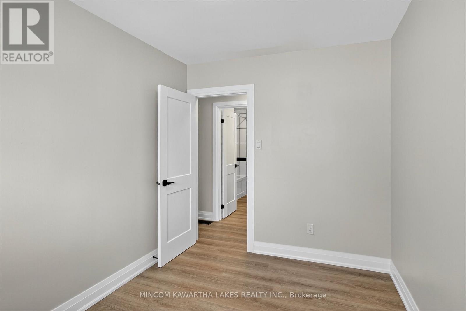 152 Langton Street, Peterborough (Northcrest Ward 5), Ontario  K9H 6K2 - Photo 26 - X12532646