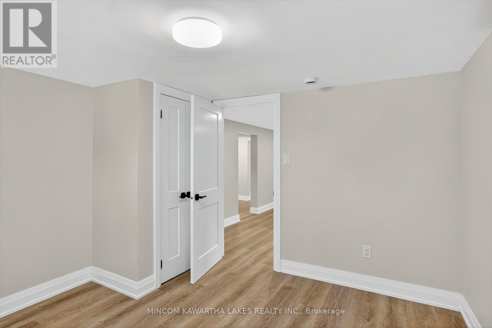 152 Langton Street, Peterborough (Northcrest Ward 5), Ontario  K9H 6K2 - Photo 38 - X12532646