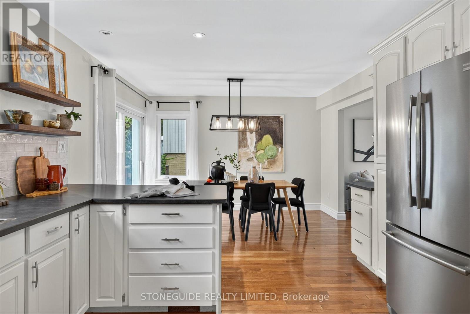 754 Hopkins Avenue, Peterborough (Town Ward 3), Ontario  K9J 4Y5 - Photo 16 - X12533000