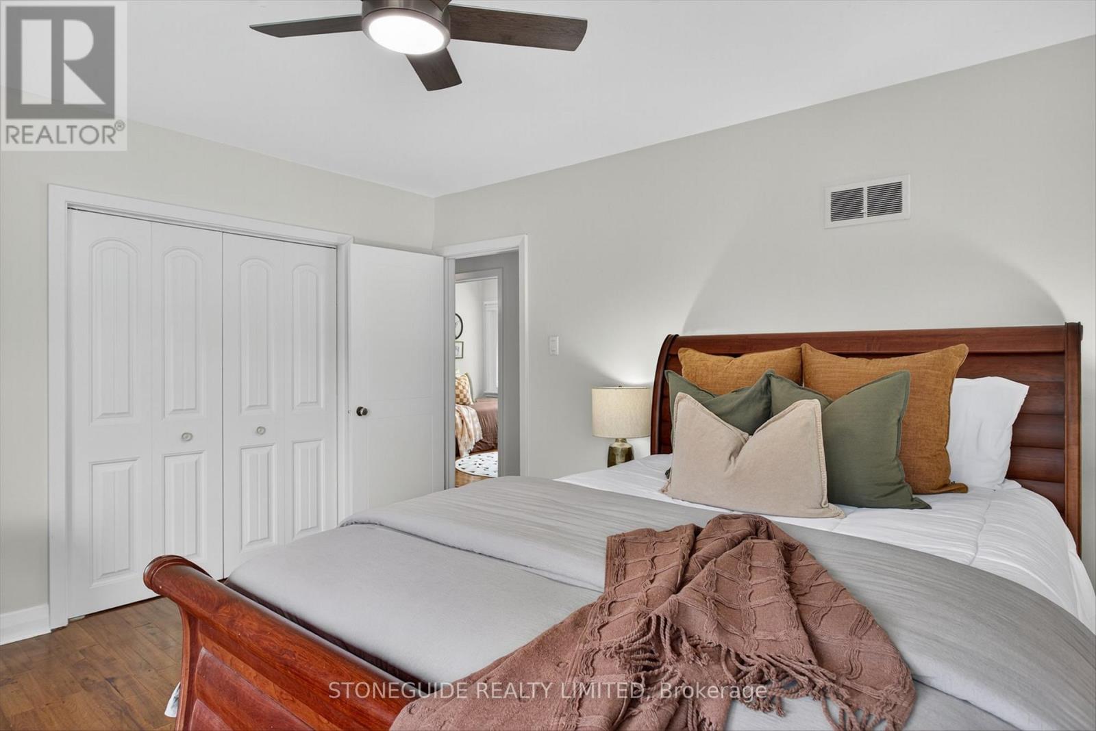 754 Hopkins Avenue, Peterborough (Town Ward 3), Ontario  K9J 4Y5 - Photo 30 - X12533000