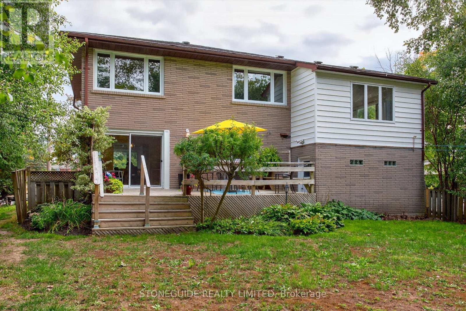 754 Hopkins Avenue, Peterborough (Town Ward 3), Ontario  K9J 4Y5 - Photo 38 - X12533000