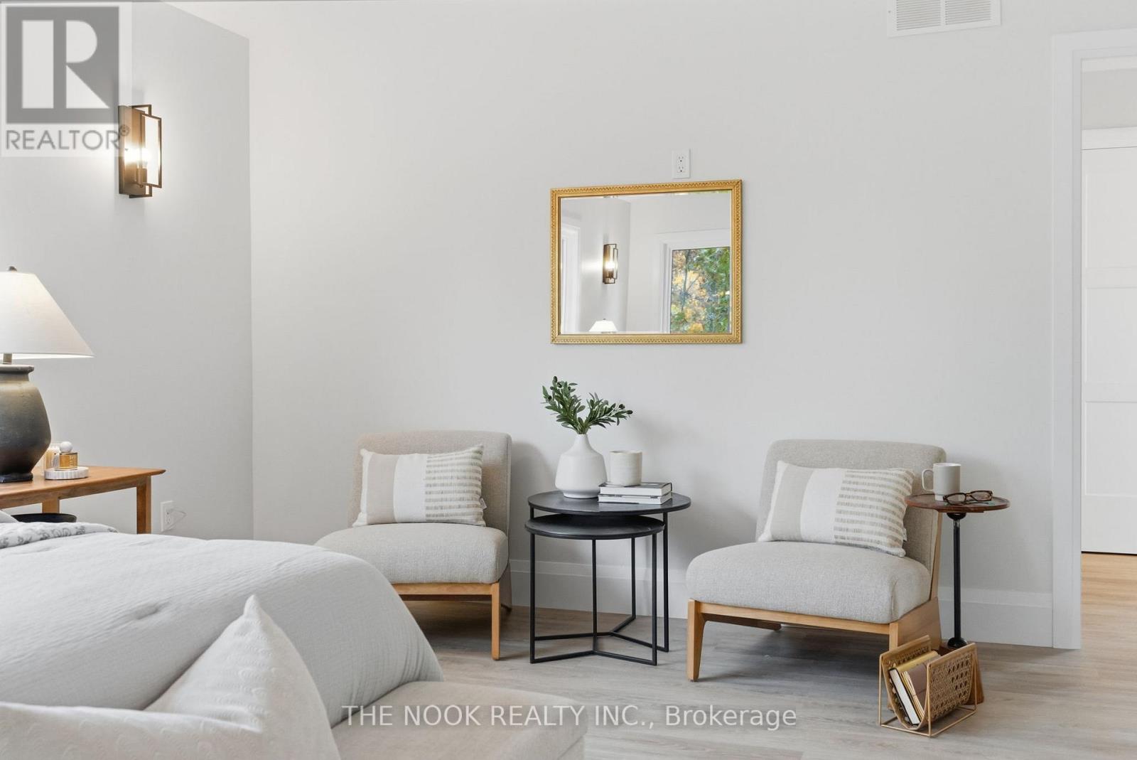 50 Russell Street E, Kawartha Lakes (Lindsay), Ontario  K9V 2A6 - Photo 30 - X12533052