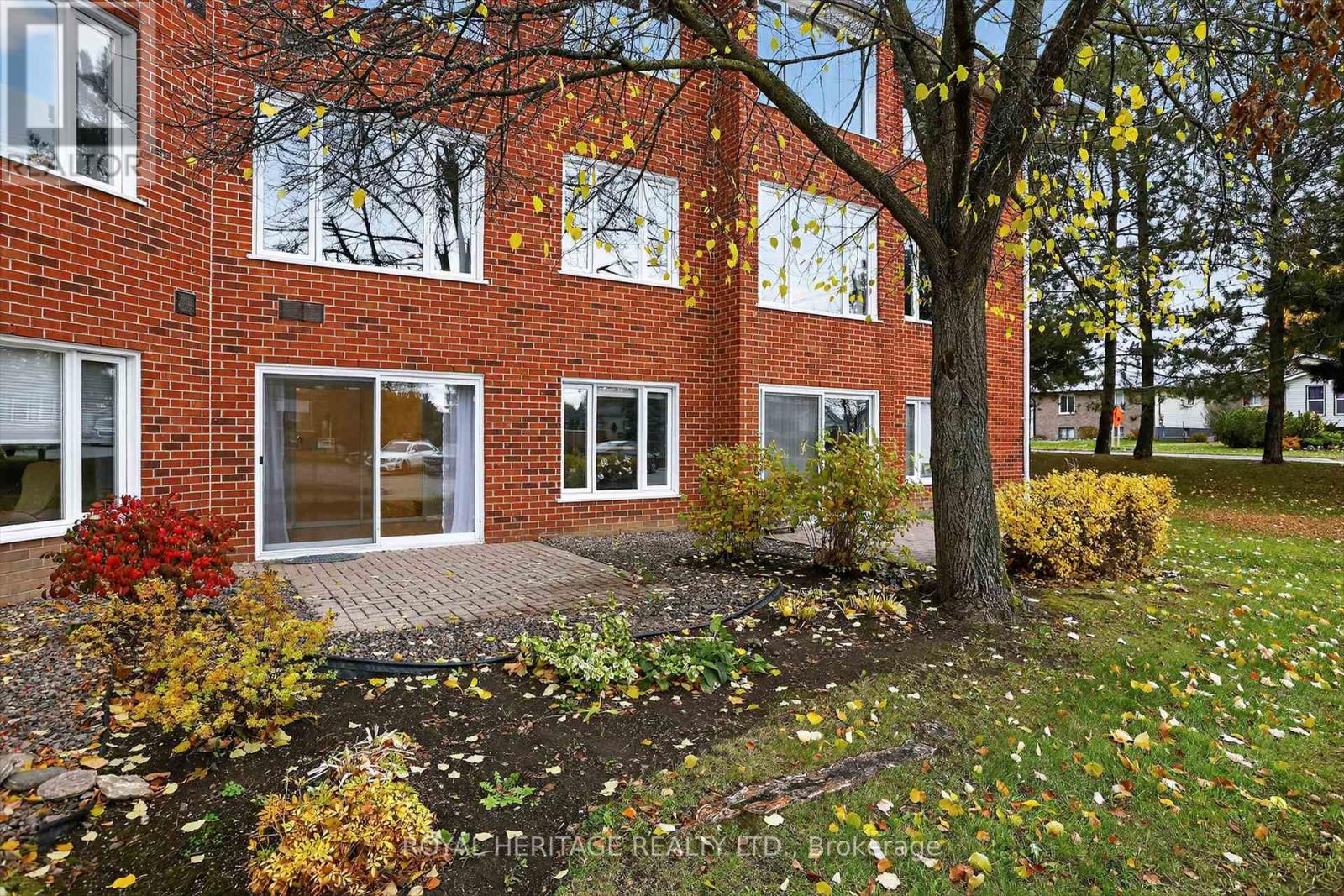 102 - 1 Heritage Way N, Kawartha Lakes (Lindsay), Ontario  K9V 5P9 - Photo 16 - X12532926