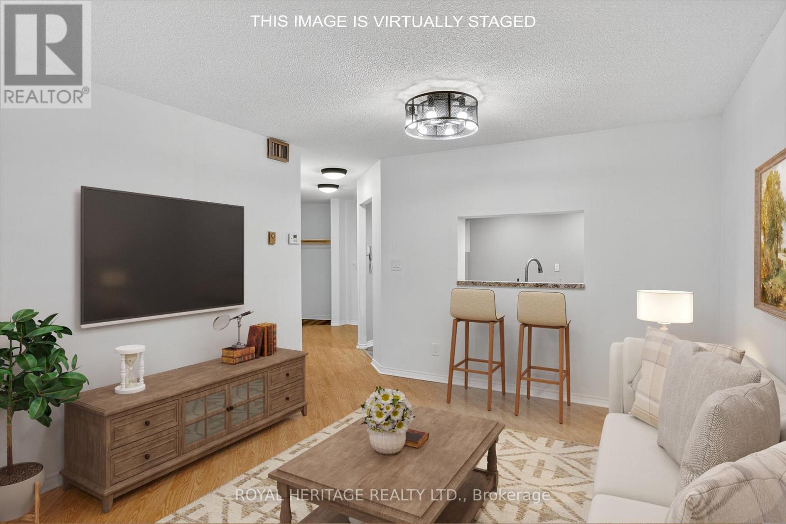 102 - 1 Heritage Way N, Kawartha Lakes (Lindsay), Ontario  K9V 5P9 - Photo 8 - X12532926