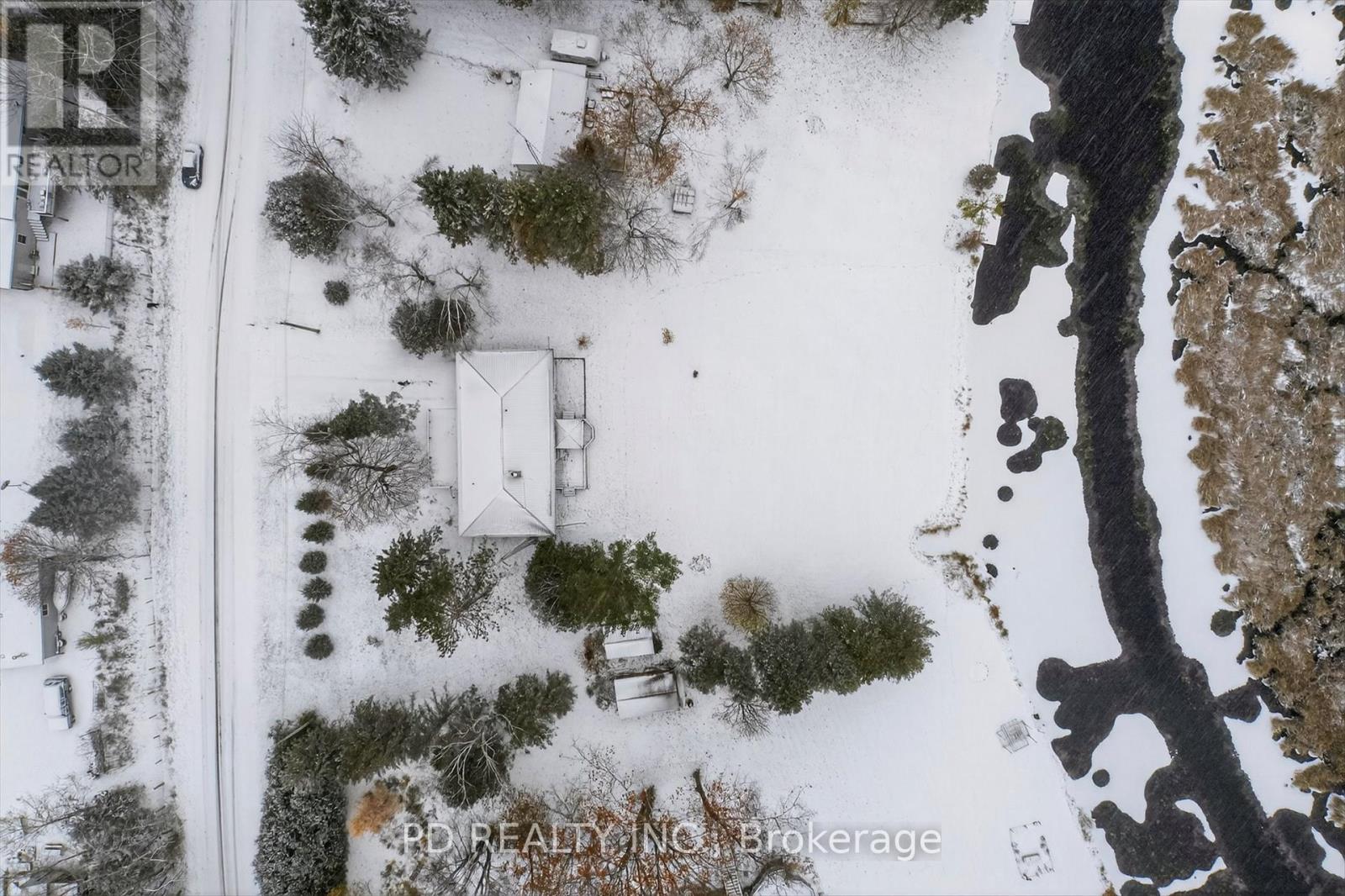 200 Charlore Park Drive, Kawartha Lakes (Omemee), Ontario  K0L 2W0 - Photo 48 - X12534030