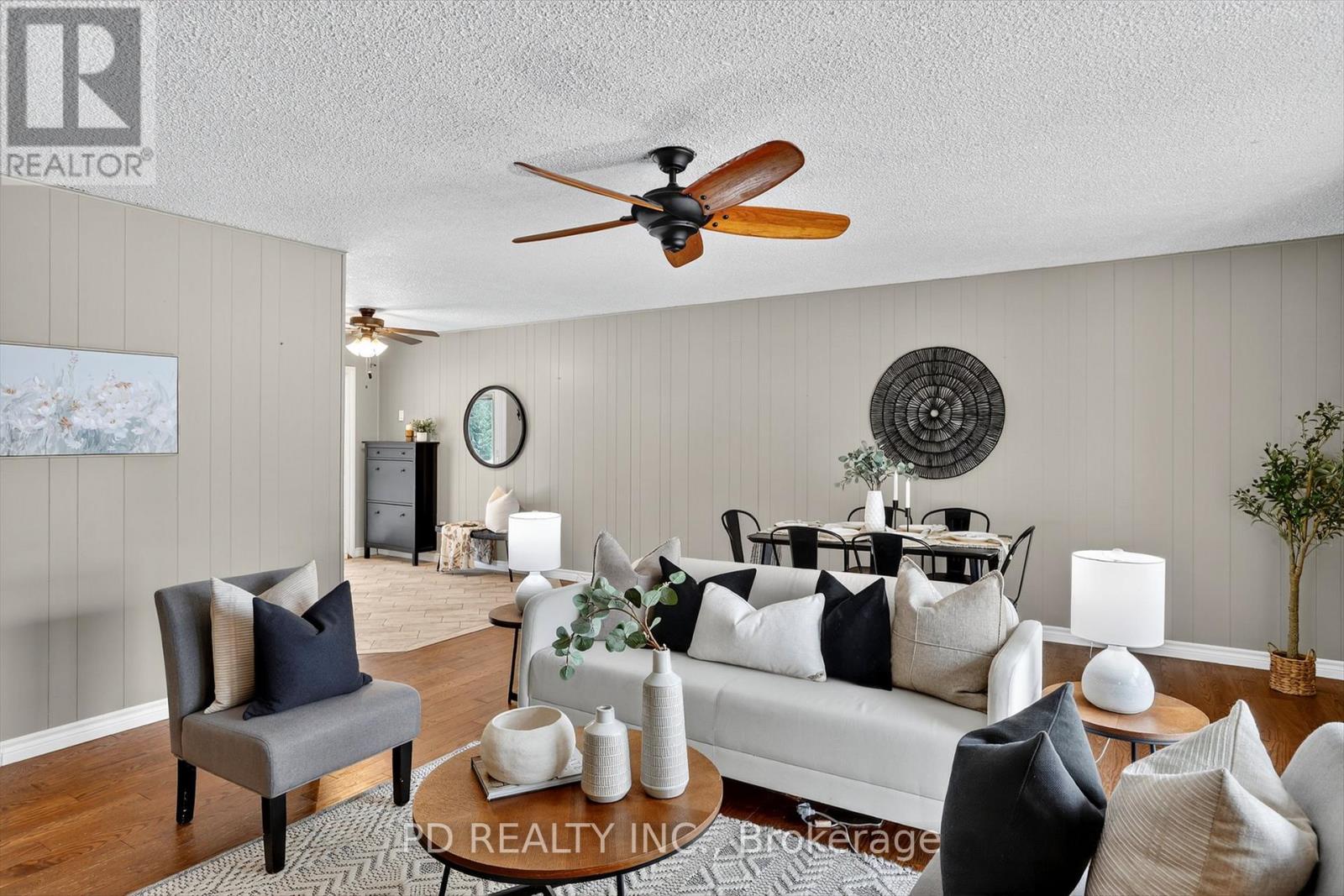 200 Charlore Park Drive, Kawartha Lakes (Omemee), Ontario  K0L 2W0 - Photo 6 - X12534030