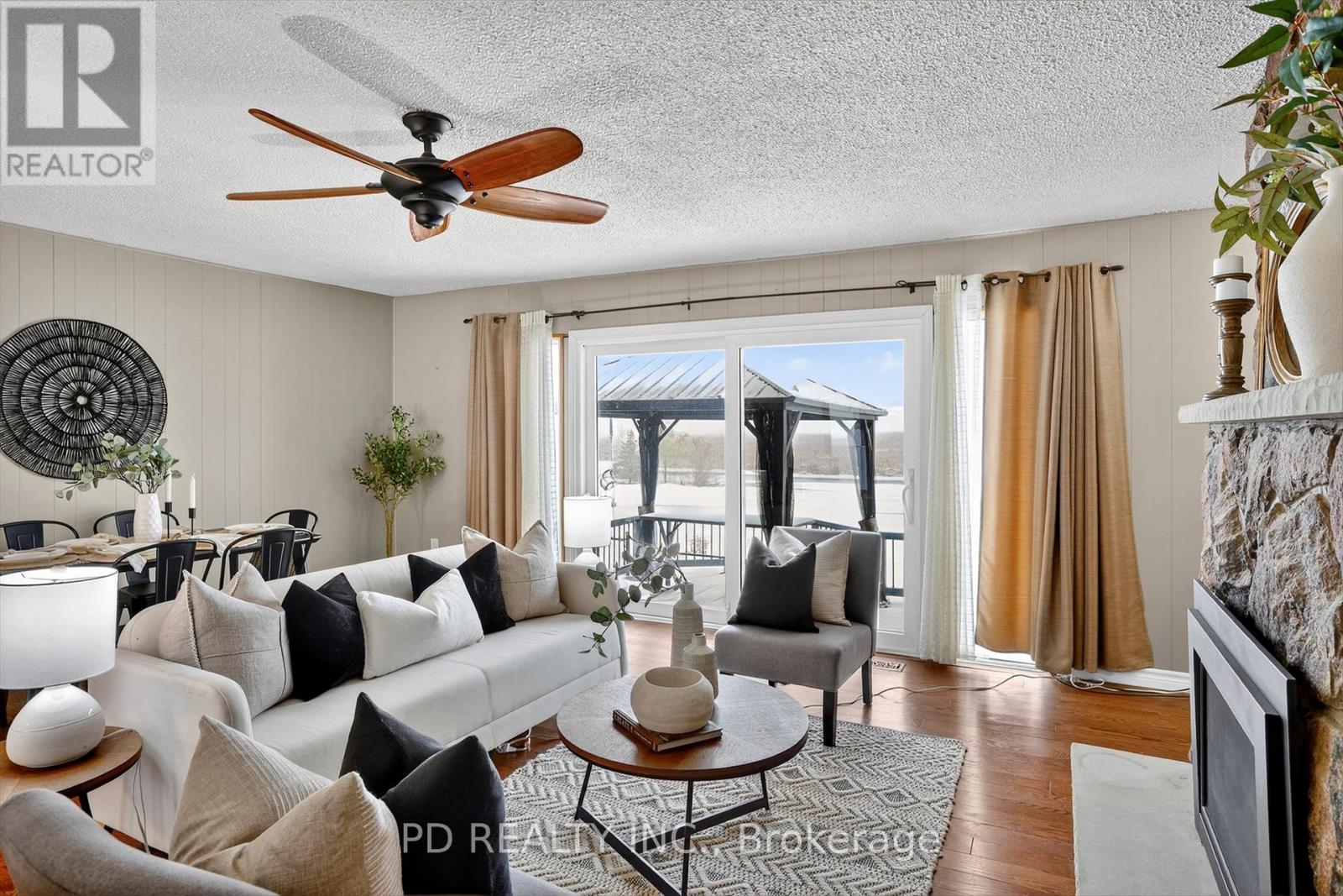 200 Charlore Park Drive, Kawartha Lakes (Omemee), Ontario  K0L 2W0 - Photo 8 - X12534030