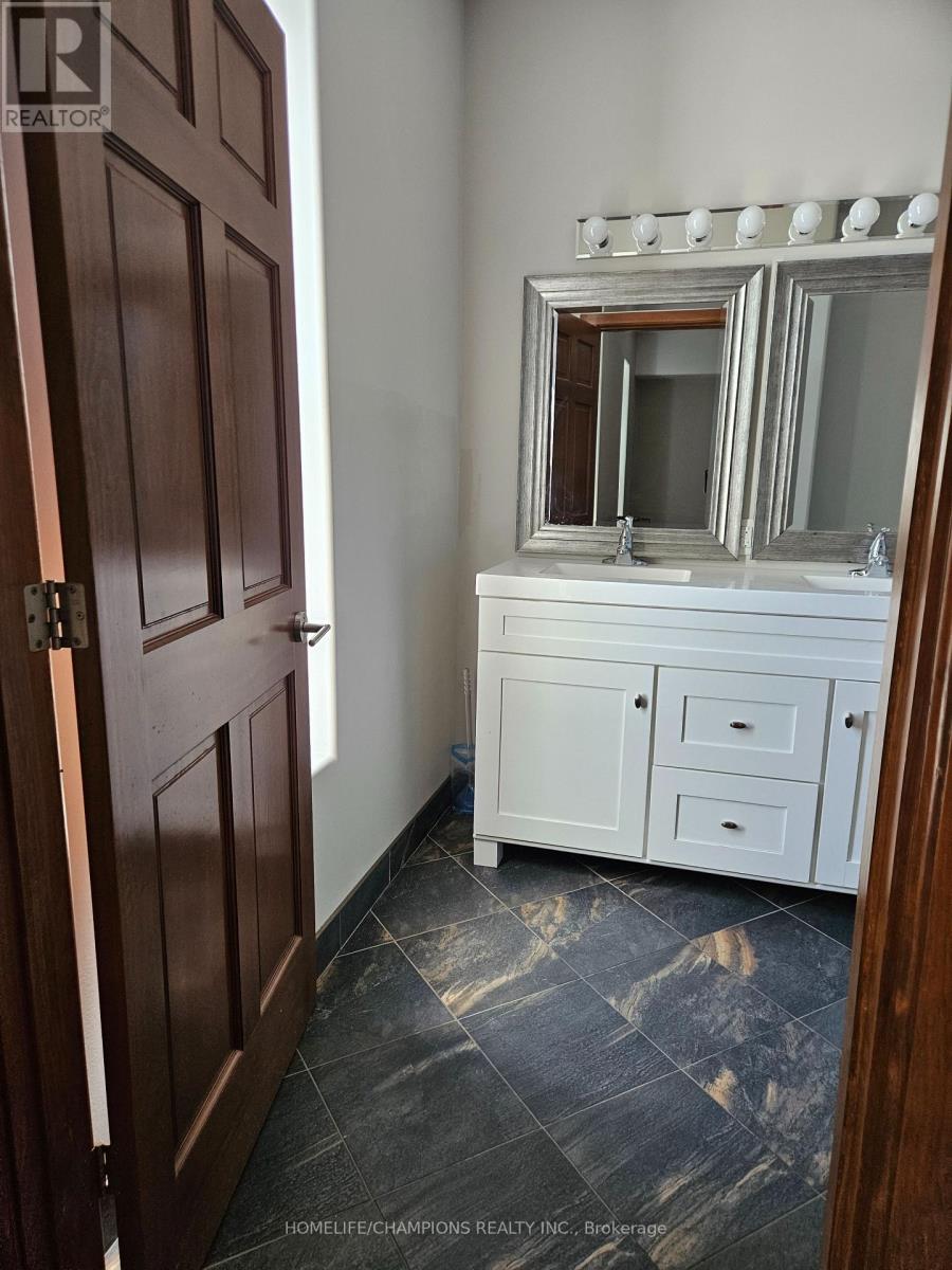 18 Bridge Street, Trent Hills (Campbellford), Ontario  K0L 1L0 - Photo 14 - X12533682