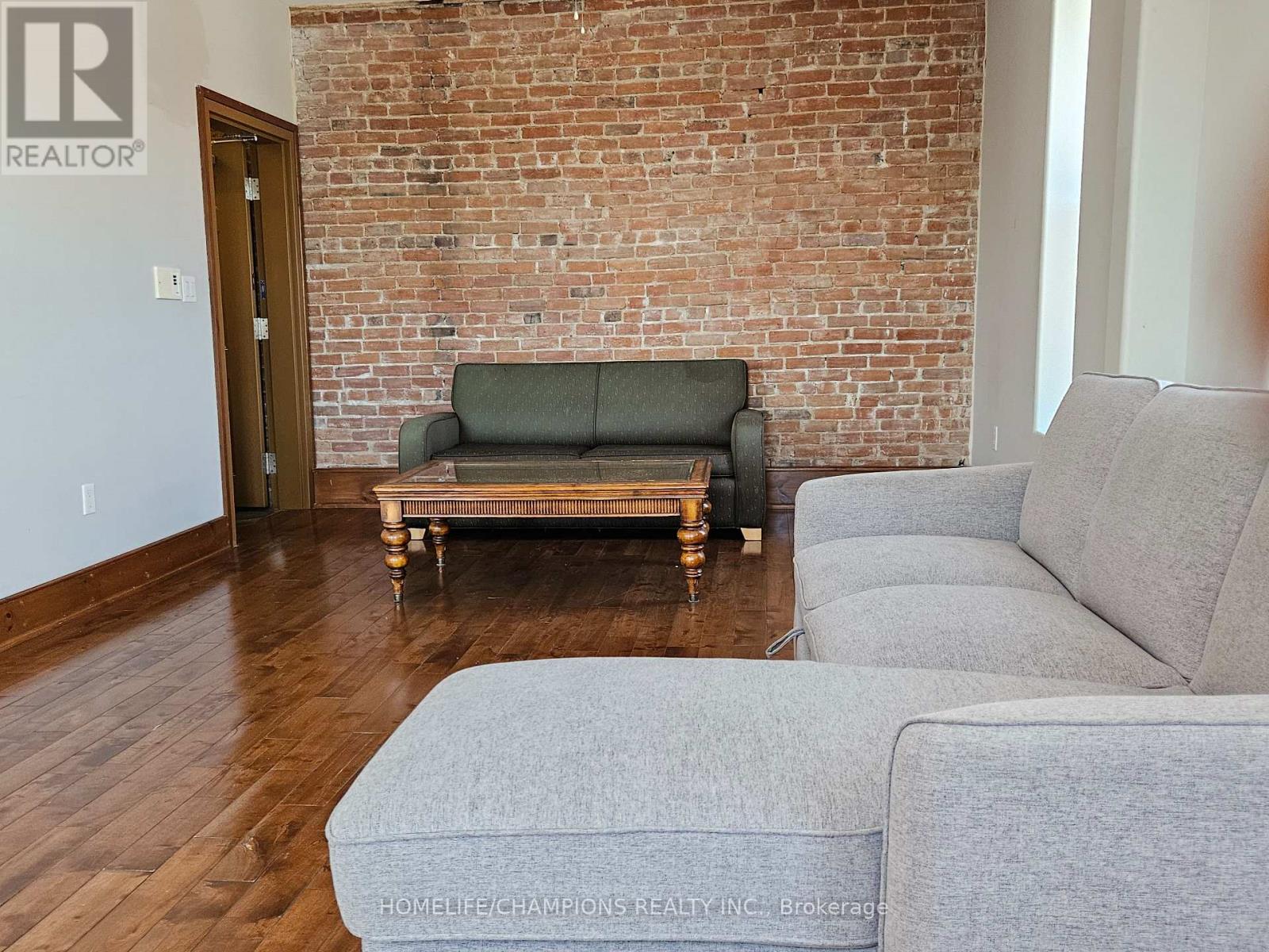 18 Bridge Street, Trent Hills (Campbellford), Ontario  K0L 1L0 - Photo 7 - X12533682