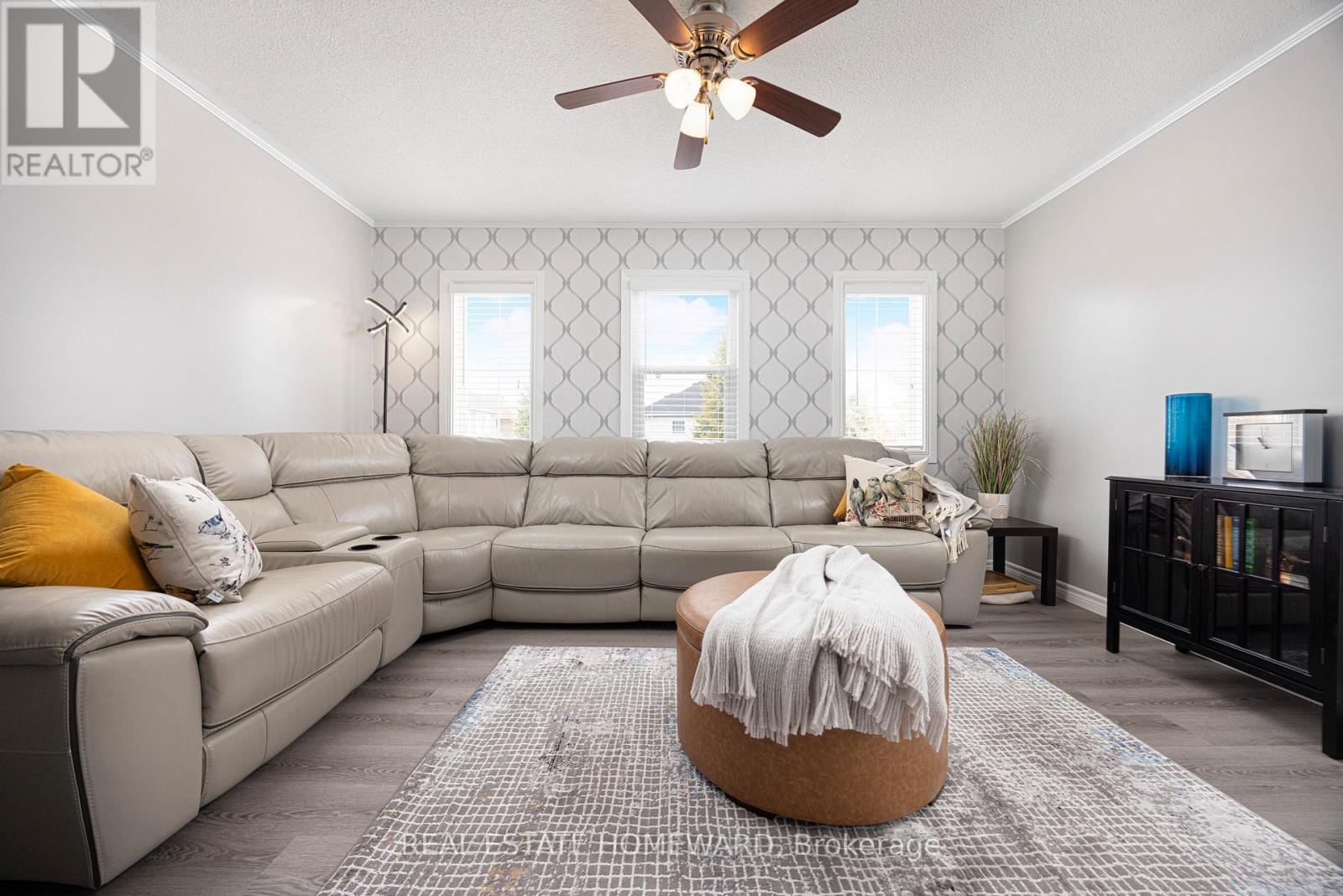 49 Waterview Lane, Clarington (Newcastle), Ontario  L1B 1P5 - Photo 19 - E12533958