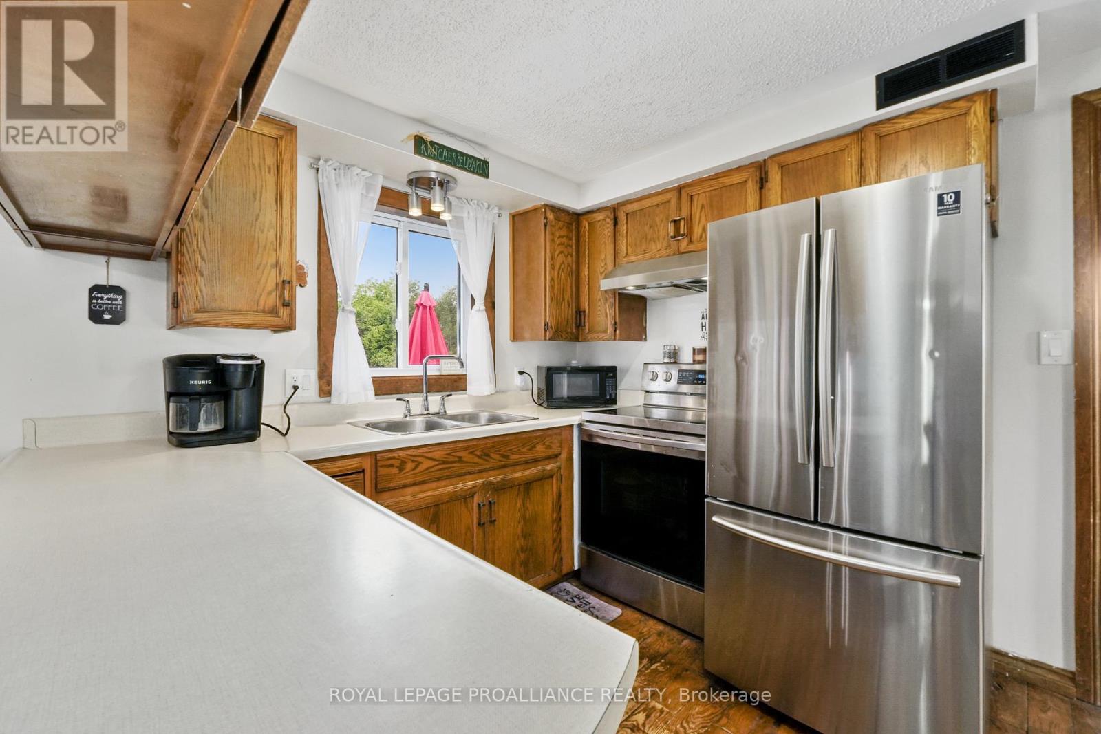 16 Mack Trail, Trent Hills, Ontario  K0L 1Z0 - Photo 12 - X12535982