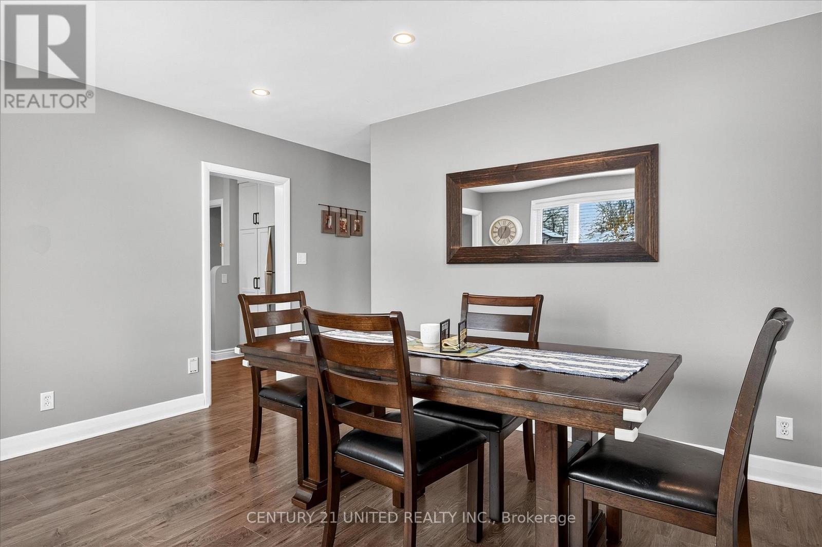 762 Cameron Street, Peterborough (Otonabee Ward 1), Ontario  K9J 3Z8 - Photo 6 - X12536180