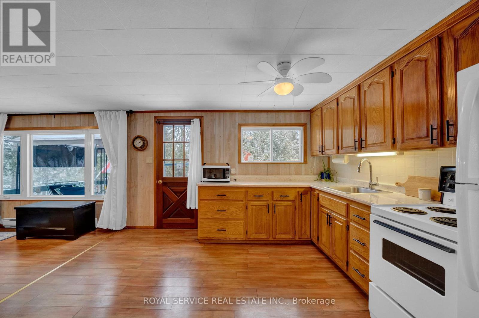 1039 Grace River Road, Highlands East (Monmouth), Ontario  K0L 3C0 - Photo 15 - X12536296