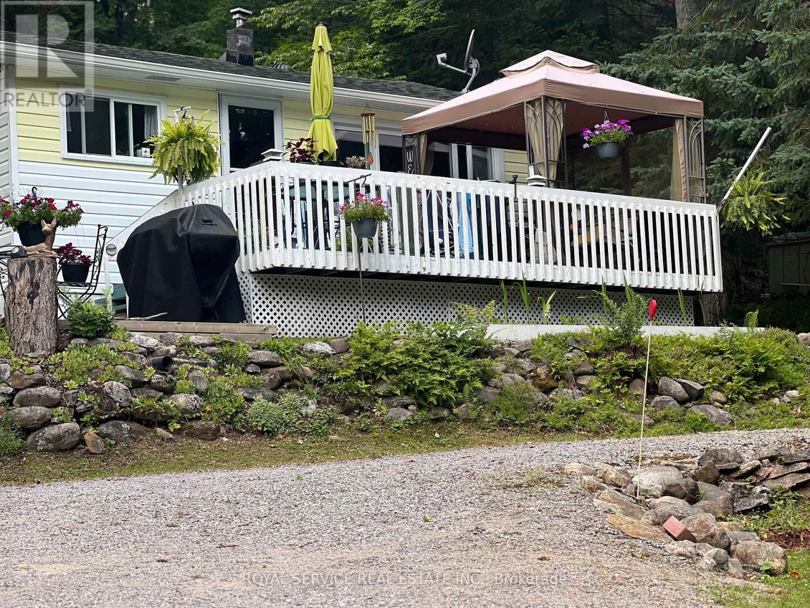 1039 Grace River Road, Highlands East (Monmouth), Ontario  K0L 3C0 - Photo 2 - X12536296