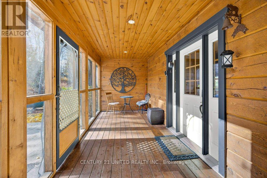 2 Darvell Lane, Trent Lakes, Ontario  K0L 1J0 - Photo 9 - X12536416