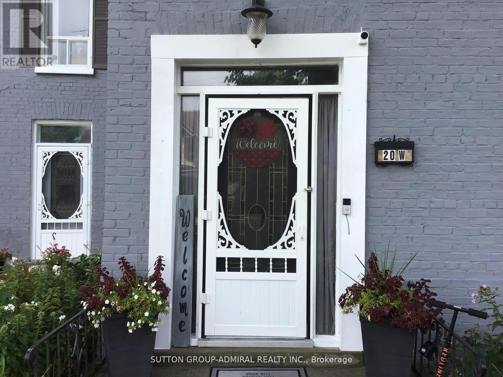 20 King Street W, Kawartha Lakes (Omemee), Ontario  K0L 2W0 - Photo 1 - X12536138