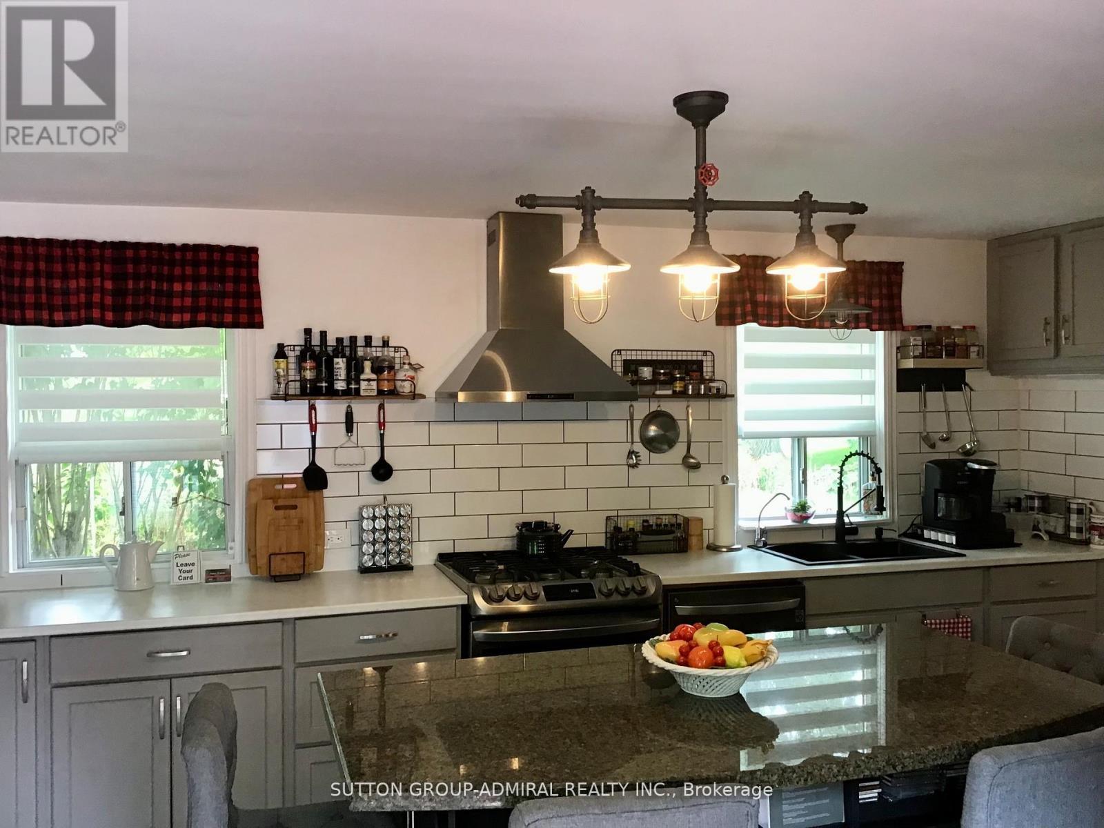 20 King Street W, Kawartha Lakes (Omemee), Ontario  K0L 2W0 - Photo 14 - X12536138