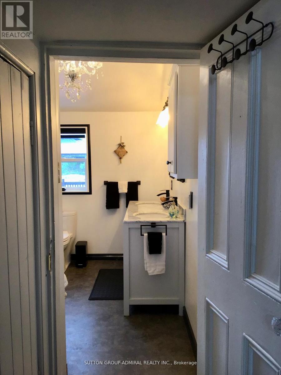 20 King Street W, Kawartha Lakes (Omemee), Ontario  K0L 2W0 - Photo 26 - X12536138