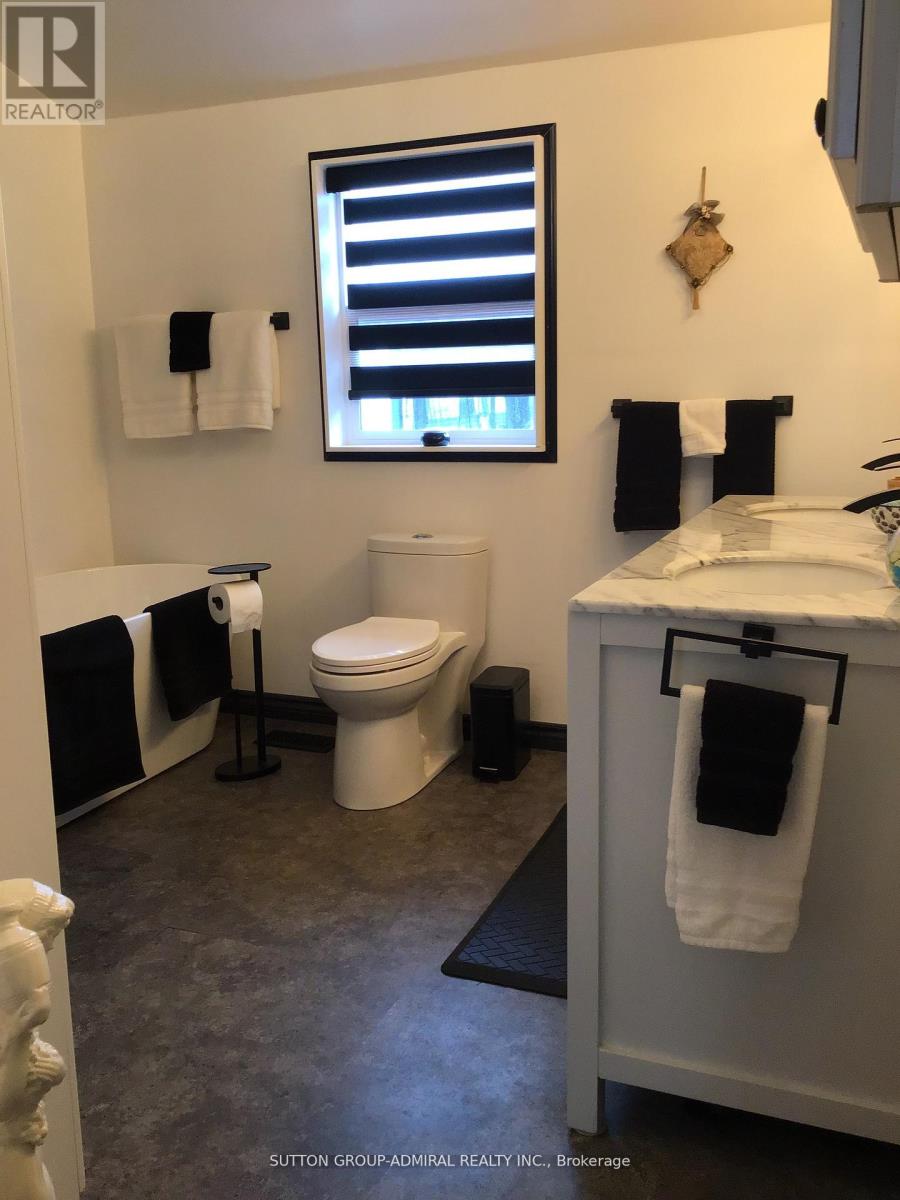 20 King Street W, Kawartha Lakes (Omemee), Ontario  K0L 2W0 - Photo 30 - X12536138